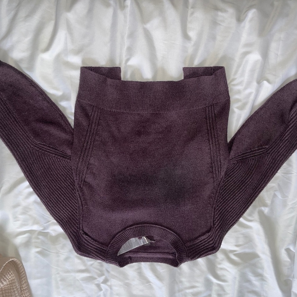 Punch sweater